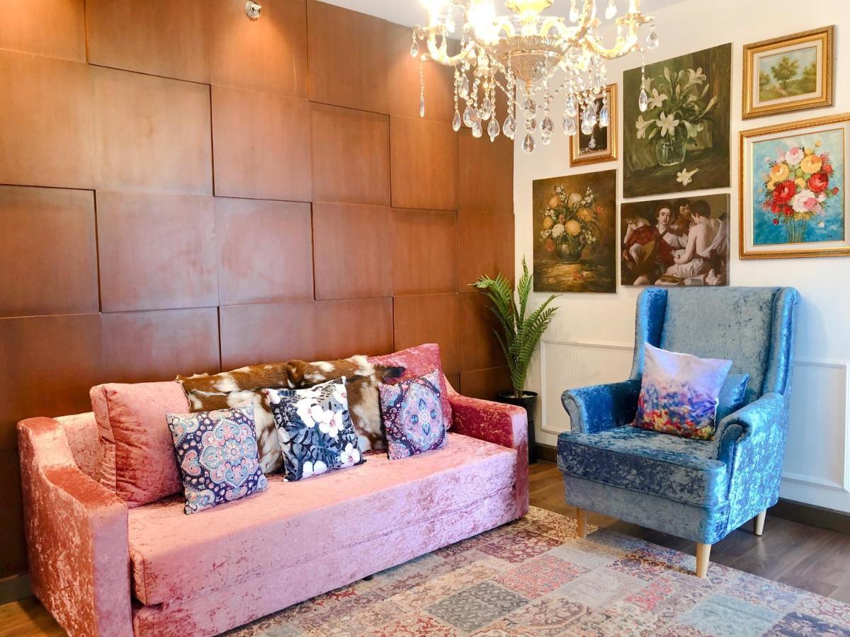 Youre At - The Majesty Apartment Bandung Luaran gambar