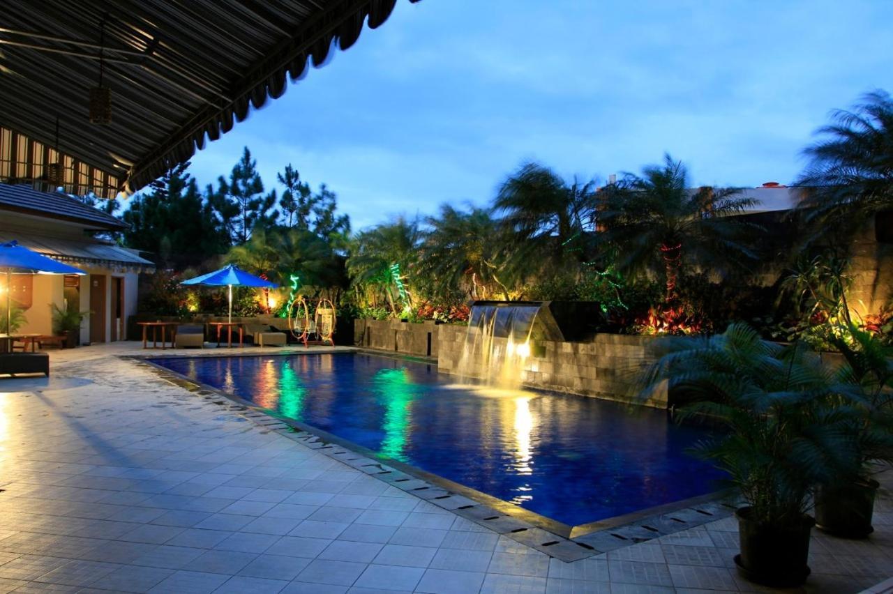 Youre At - The Majesty Apartment Bandung Luaran gambar