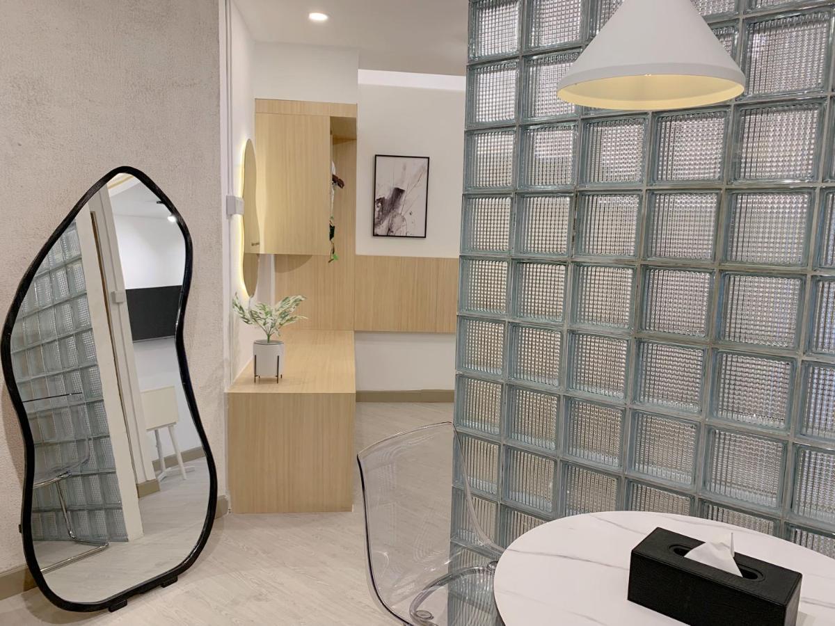 Youre At - The Majesty Apartment Bandung Luaran gambar